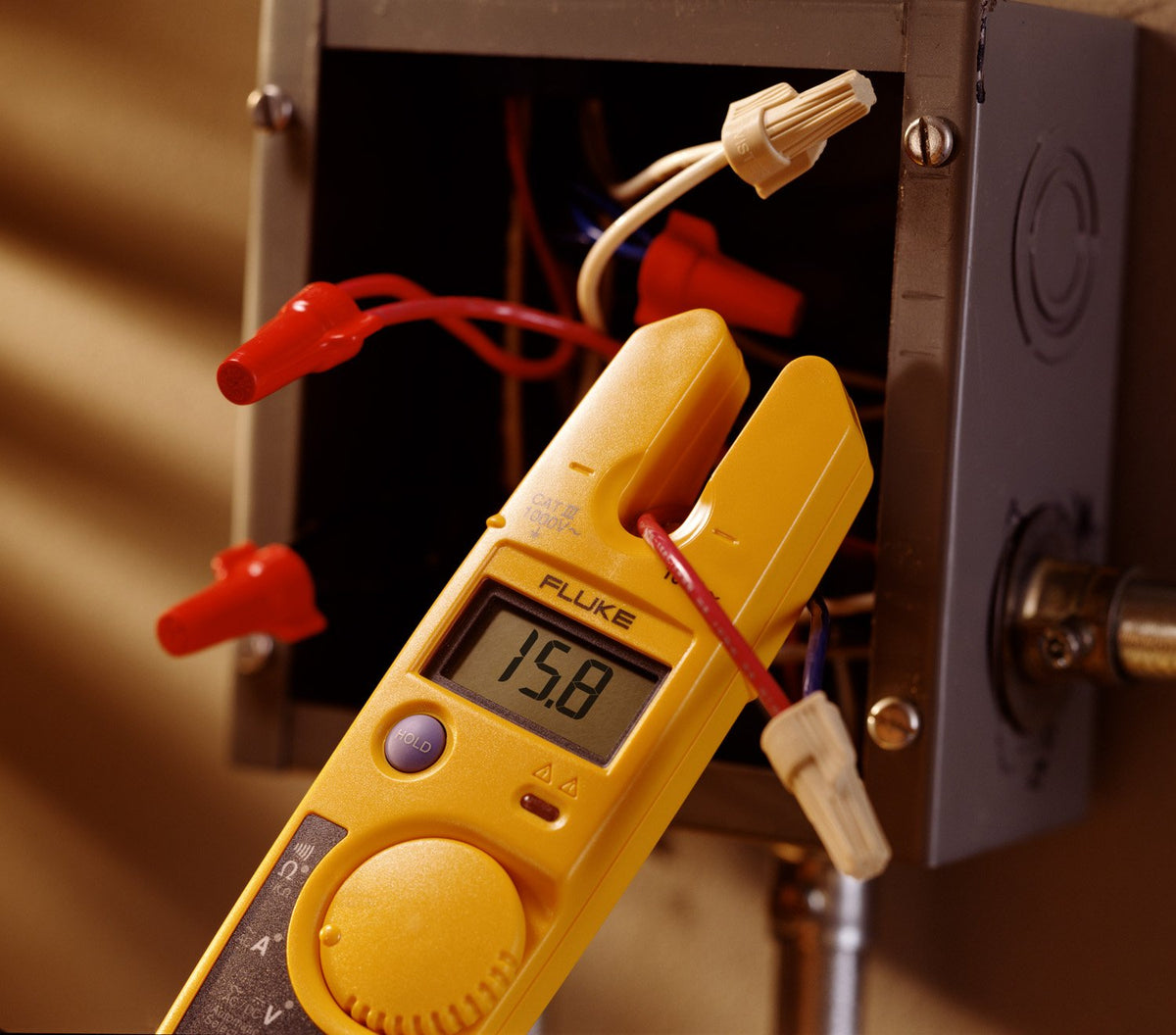 Voltage Continuity and Current Tester H490620
